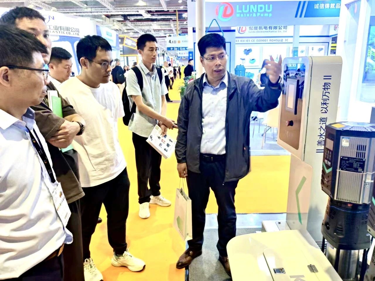 a893670facc2dbd19ed895339d277bee a893670facc2dbd19ed895339d277bee